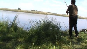 Зачётная рыбалка и уха на костре! #рыбалка #рыбалкасночёвкой #рыбалканакарпа видео№64