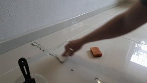 Обновляем старые швы плитки легко и просто! Внимание! Шум от пылесоса
