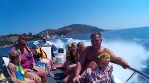 В гости к дельфинам чёрного моря.
Крым. Рыбачье. 2017 год