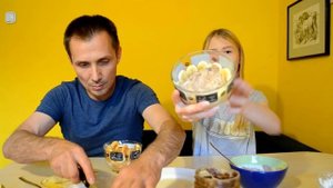 ДЕСЕРТ ИЗ НУТЕЛЛЫ И ВЗБИТЫХ СЛИВОК! У КОГО КРАСИВЕЕ???