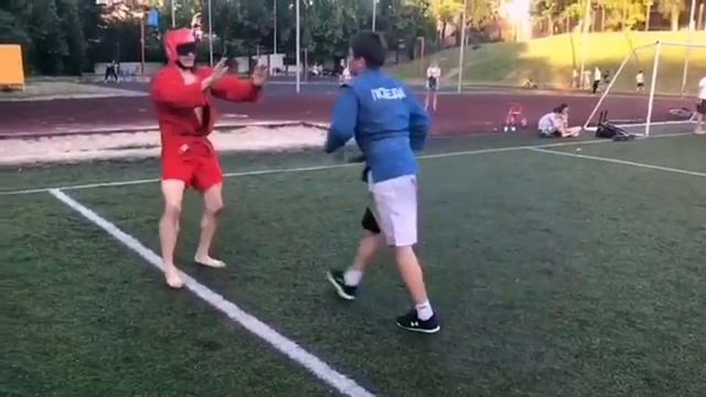 Blind SAMBO Demonstration on a Football Field смотреть онлайн
