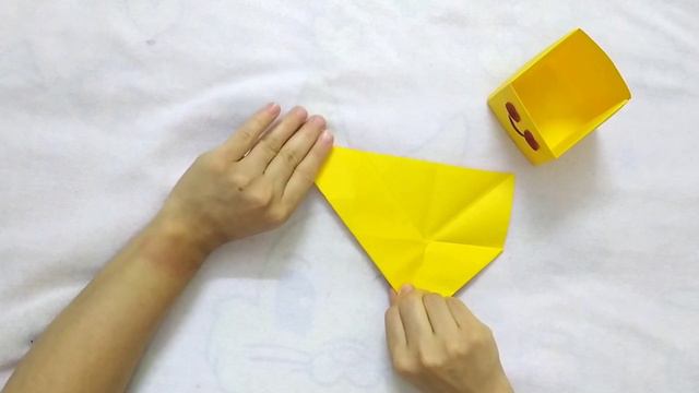 Paper emoji pencil holder | paper craft | how to make pencil holder