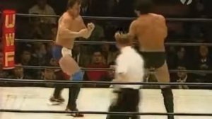 Yoshihiro Takayama vs Greg Bobchak (Такаяма против Бобчака)
