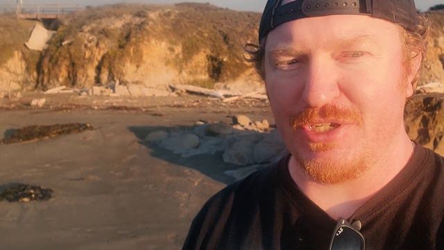 Vanlife California. CAMBRIA: The most beautiful beach in Cali? смотреть онлайн