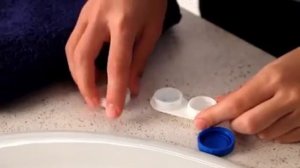 Как снимать контактные линзы ACUVUE | mlinza.ru