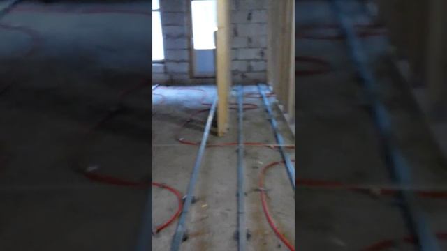 Заливаем теплый пол ( ЦПС ) смотреть онлайн