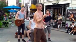 Уличные певцы удивили ВСЕХ! Талантливые люди