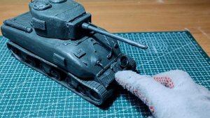 Модель танка M4A1 (76) W Sherman из скульптурного пластилина!