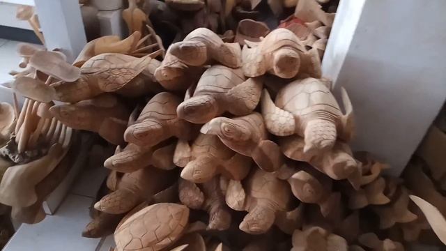 Город деревянных дел мастеров на Бали. Убуд.