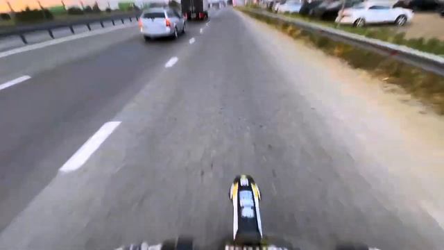 стант по городу на ?Husqvarna TC85?(эдит) смотреть онлайн