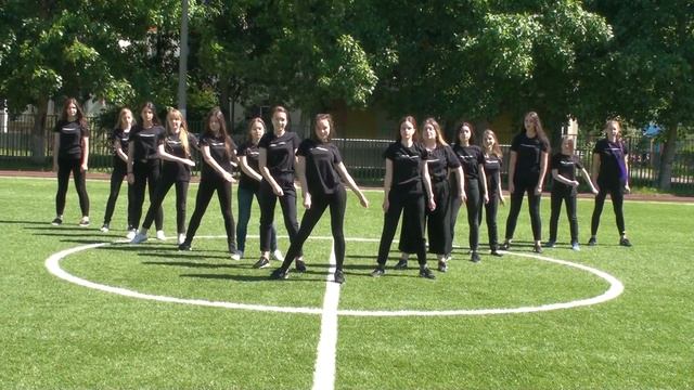 Флешмоб на последний звонок 11А класс 23 мая 2018г. смотреть онлайн