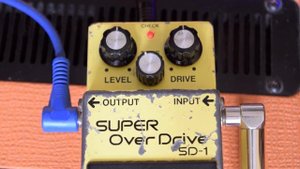 BOSS SD-1 SUPER OVERDRIVE