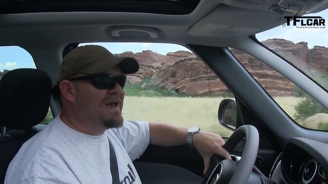 2014 FIAT 500L Quick Take: What does the L stand for? смотреть онлайн