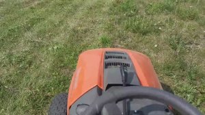 Покос поляны на газонокосилке Husqvarna TС 138