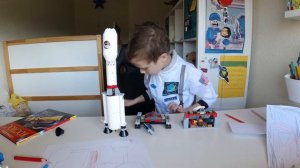 КОСМОС ДЛЯ ДЕТЕЙ. Lego ракета и космодром