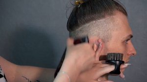 Мужская стрижка MAN BUN