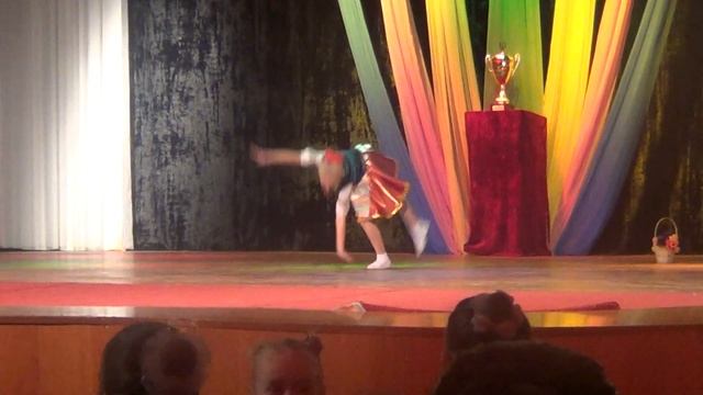 Смислова Ліза. Танець "Весела полька". (Соло). м. Суми, кубок "VIZAVI "2015 р. Зайняла 2- місто! смотреть онлайн