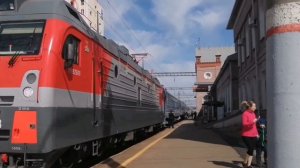 "Туристический поезд" ЭП1М-638 с туристическим поездом "Сочи" №928 Москва - Сочи - Гагра