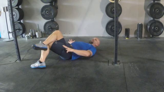 PNF Stretching for the Tensor Fascia Lata by Strength As Medicine. смотреть онлайн