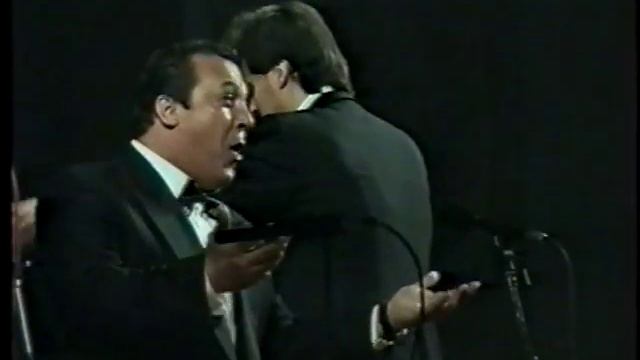 robertino loreti.avi смотреть онлайн