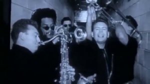 UB40 / I Can't Help Falling In Love With You