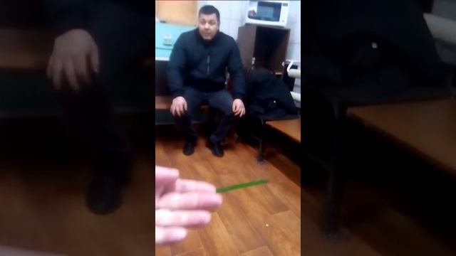 Сергей Шамин выгоняет мусульман с работы