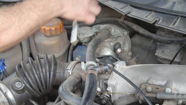 Как спустить газ от баллона до газового редуктора. Метод подходит для любого ГБО смотреть онлайн