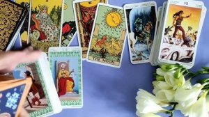 У Чонгука есть девушка?А может в отношениях с #Jin #Jimin #Taehyung #taekook Secrets of Tarot
