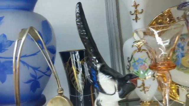 Праздничный антиквариант и винтаж на рождественском блошином рынке в Москве. Фарфор из Европы. смотреть онлайн