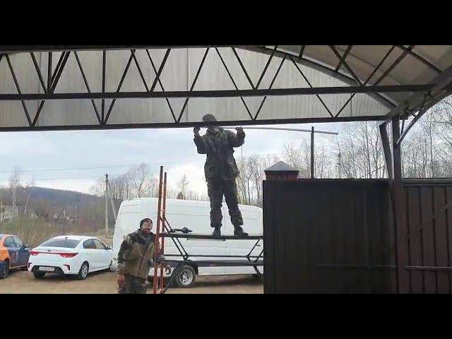 Арочный навес из поликарбоната с поворотом