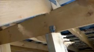 Как сделать двухскатную крышу с франтонами из газоблока