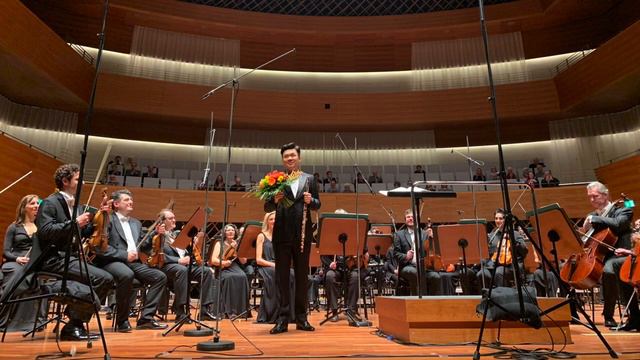 Aram Khachaturian, Concerto for Flute and Orchestra, Flutist Yubeen Kim 김유빈 смотреть онлайн