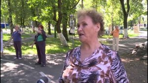 Профессиональные тренеры каждое утро проводят для вологжан зарядки в микрорайонах Вологды