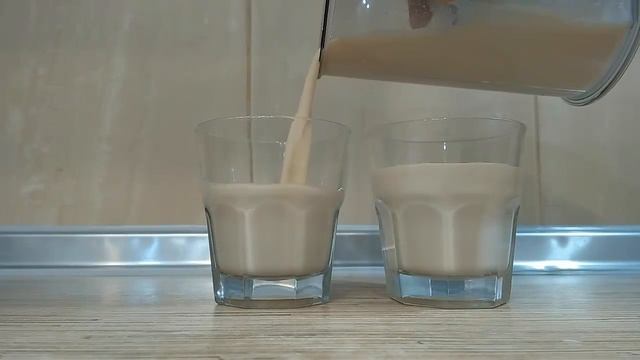 Домашняя ряженка. Рецепт приготовления ряженки. Ряженка из топленого молока.