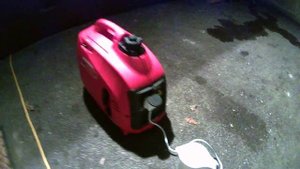 Honda eu10i suitcase generator with 650w kettle