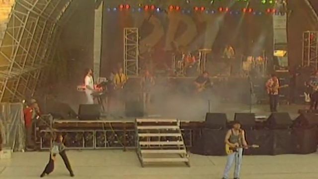 DDT.15let.Ot.i.Do.1995.XviD.DVDRip.WIDDER_chunk_1.avi смотреть онлайн