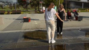 August.Fountain.White and black wet joys of Summer/Август.Фонтан.Белые и черные мокрые радости Лета
