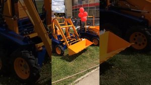 Минитрактор «Федор» с фронтальным погрузчиком