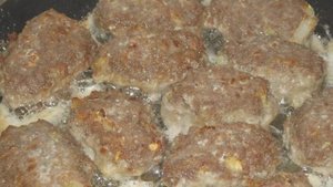 Биточки из фарша в духовке