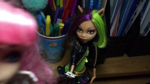 #школа монстров#куклы монстер хай#dolls monster high#кукла#как делать татушки#классное видео :)