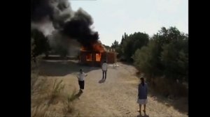 Сереал в чем вина Фатмагюль  - Фатмагюль увидела как Мустафа сжёг их дом (3серия)