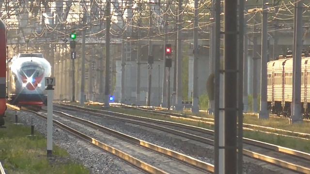 сапсан эвс2-02 200км\ч летит в москву 4k смотреть онлайн