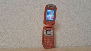 Samsung SGH-C100 ringtones and system tones on Samsung SGH-E570 (Reupload)