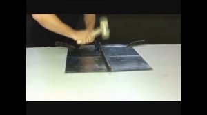 Применение кровельной оправки-лопаты и круглой деревянной киянки FREUND (Германия)