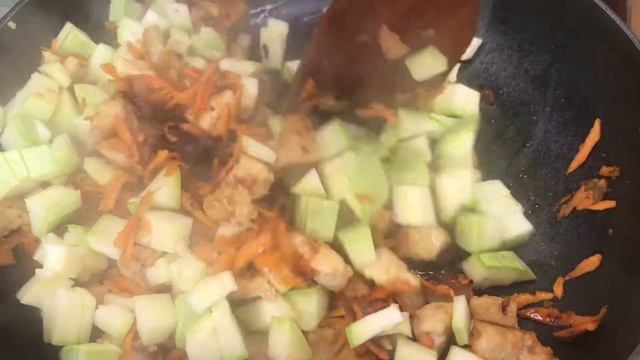 Как приготовить вкуснейшую гречку с овощами? Легко! Готовим вместе