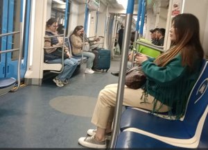 Утро в метро