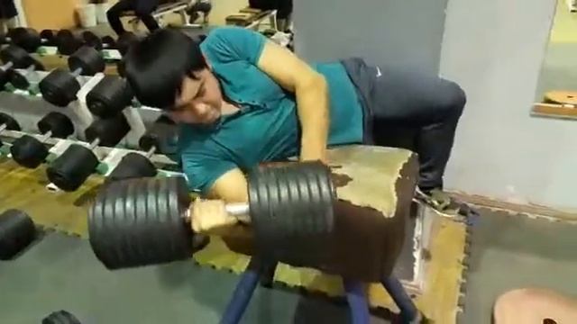 Бицепс через козла 45кг