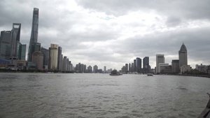 И носило меня, как осенний листок, я менял города, я менял имена.