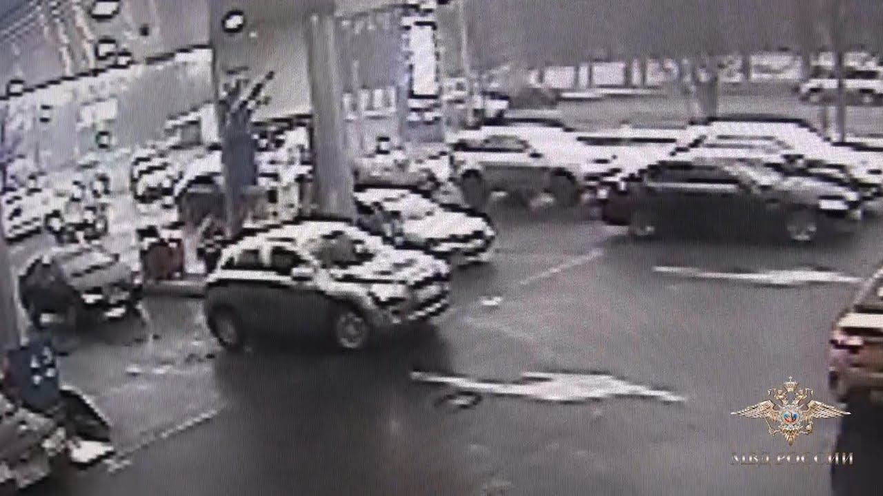 Видео нападения в москве