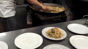 Еда на улице! Индонезия. Что готовят на улице